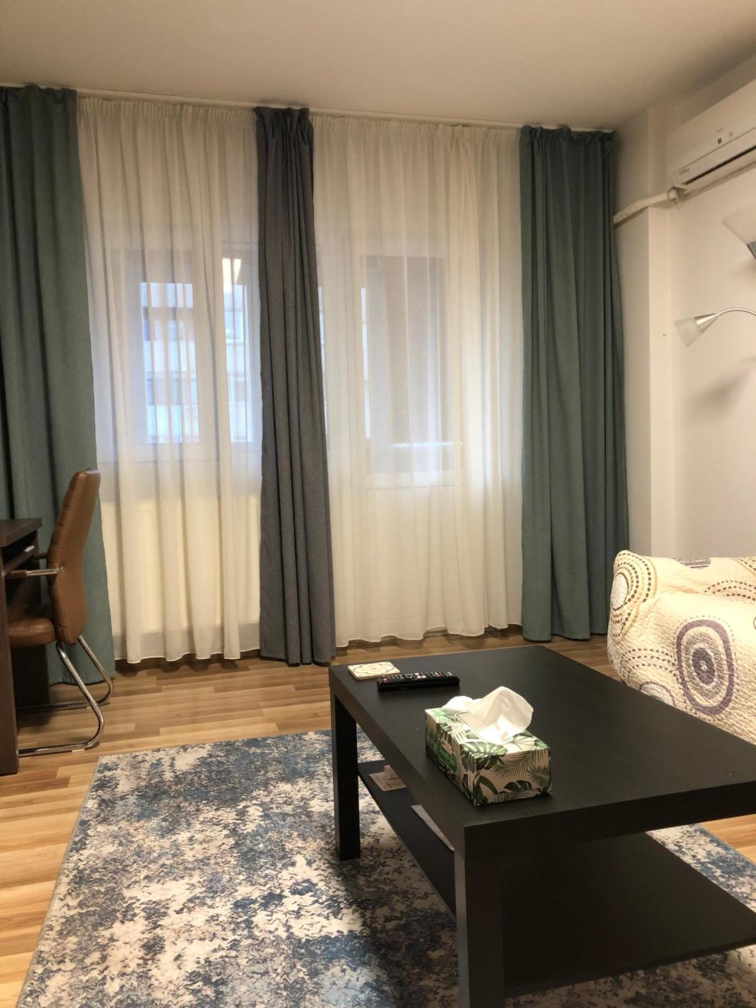 Adrian Home Mega Ploieşti Exterior foto